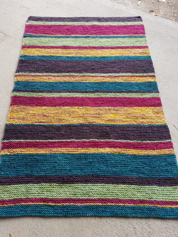 Handknitted wool rug - Image 5