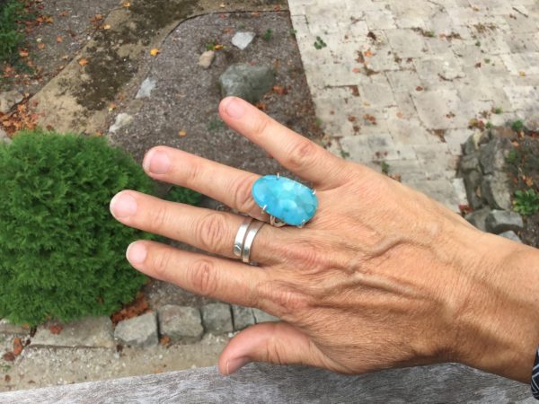 Beautiful Larimar Ring - Size 9 - Image 2