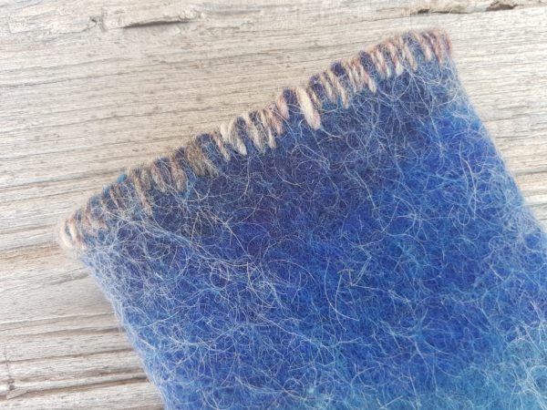 Felted case for glasses or phone - Image 3